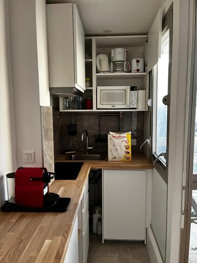 Tour Eiffel-Montparnasse Joli Studio Apartment Paris 0*,