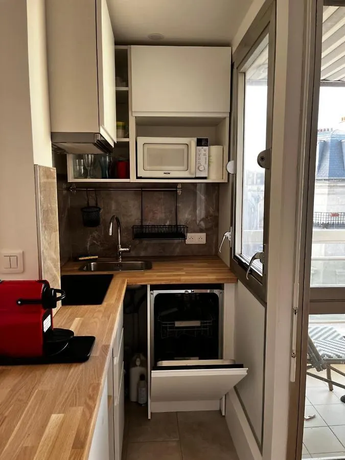 Tour Eiffel-Montparnasse Joli Studio Apartment Paris 0*,  France