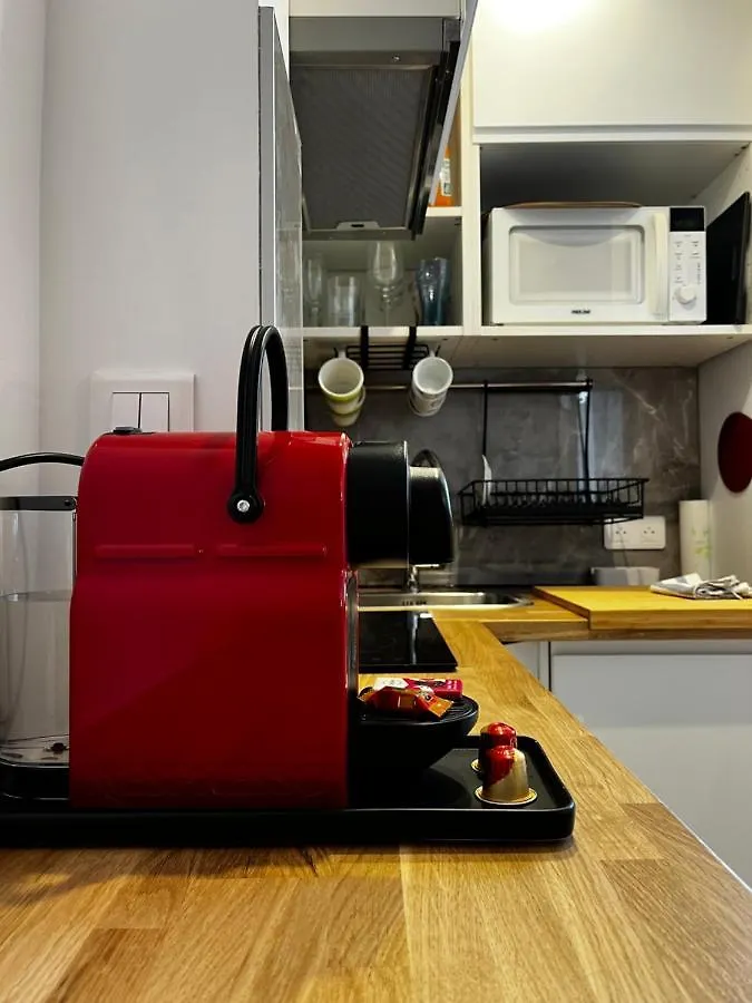 Tour Eiffel-Montparnasse Joli Studio Apartment Paris